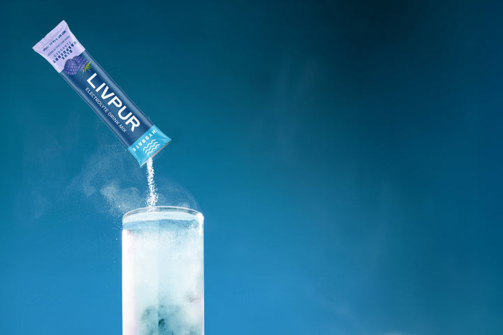 Deciding Between Electrolyte Drinks and Electrolyte Powders